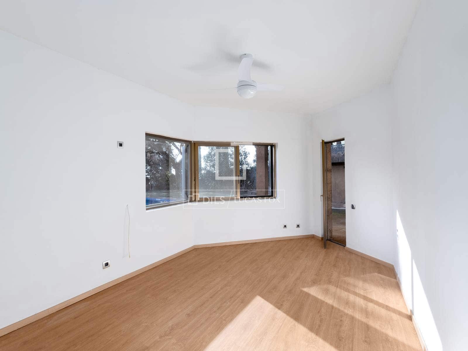 5 sypialnia Willa do wynajęcia w Sant Andreu de Llavaneres z basenem garażem - 4 650 € (Ref: 9687599)