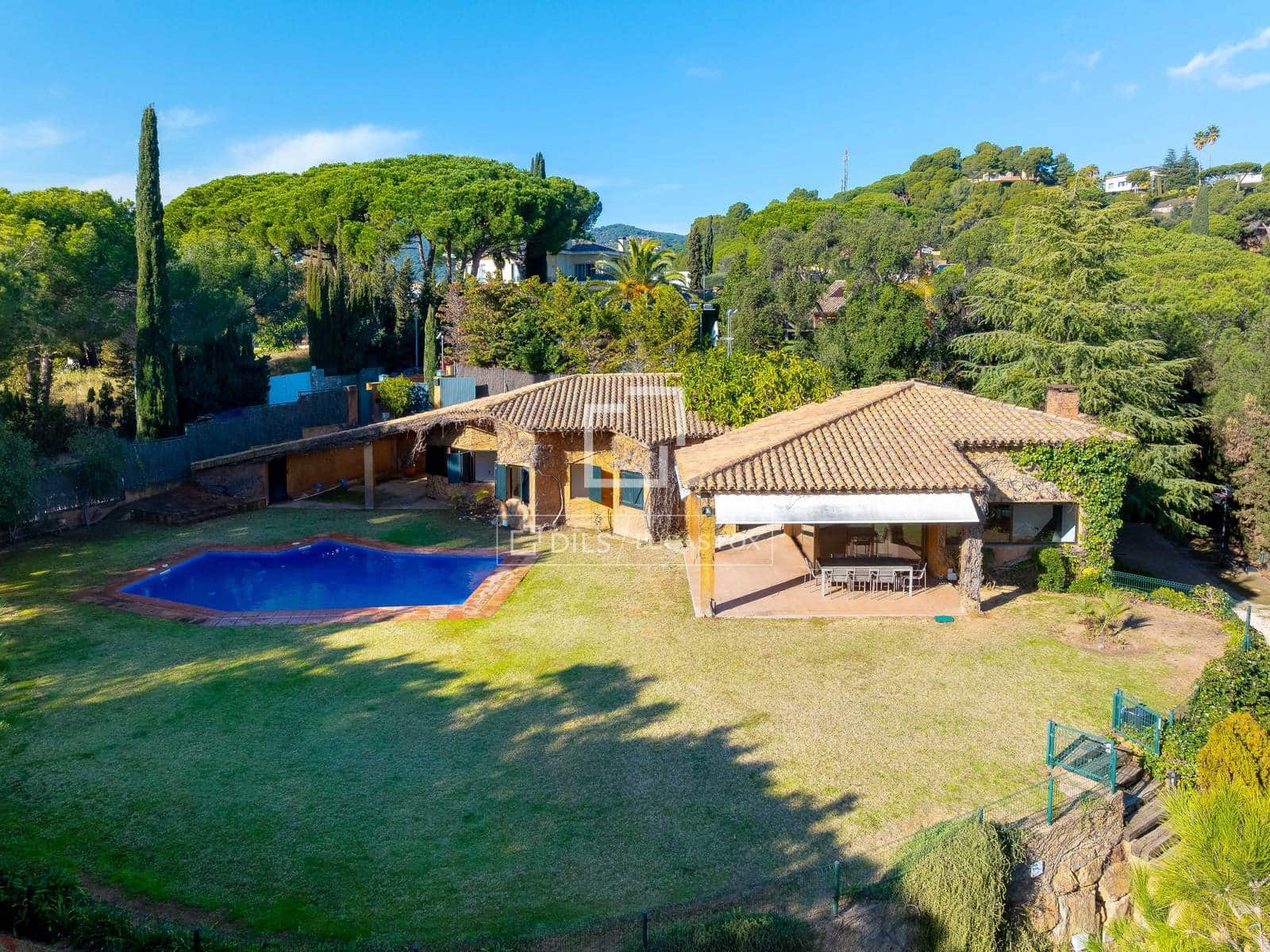 5 sypialnia Willa do wynajęcia w Sant Andreu de Llavaneres z basenem garażem - 4 650 € (Ref: 9687599)