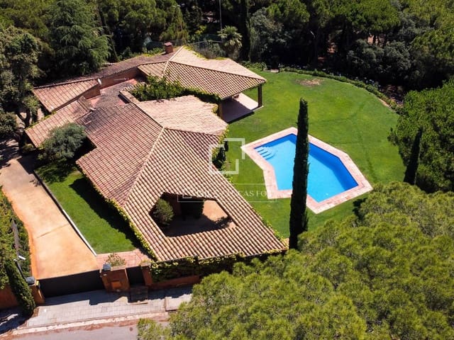 5 sypialnia Willa do wynajęcia w Sant Andreu de Llavaneres z basenem garażem - 4 650 € (Ref: 9687599)