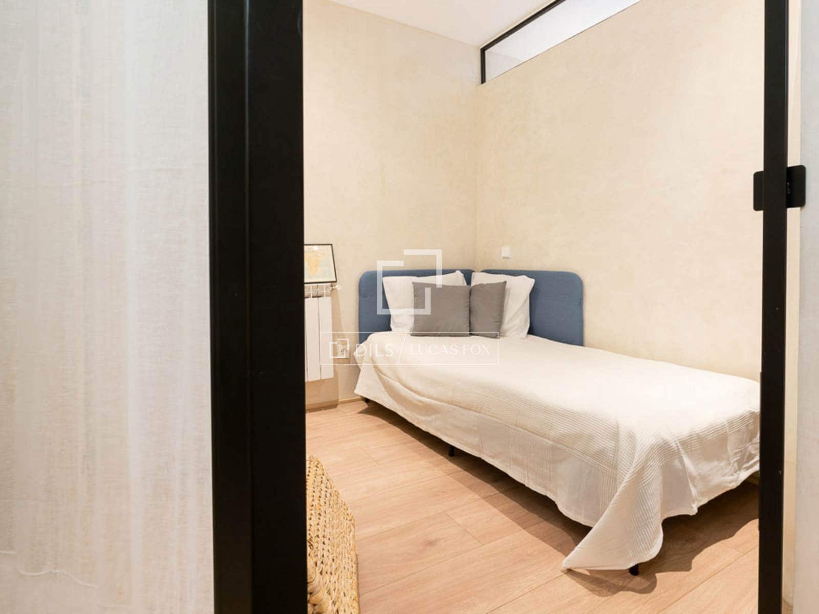 2 soveværelse Lejlighed til leje i Madrid by - € 2.500 (Ref: 9687601)