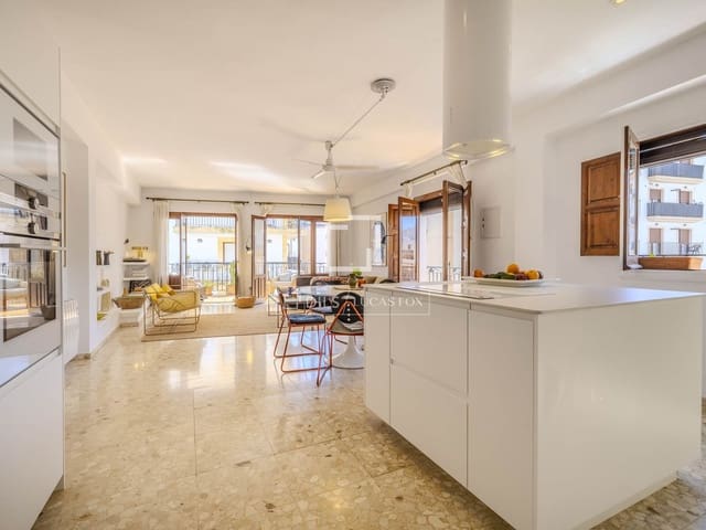 5 soveværelse Villa til salg i Javea / Xàbia med garage - € 749.000 (Ref: 9688458)