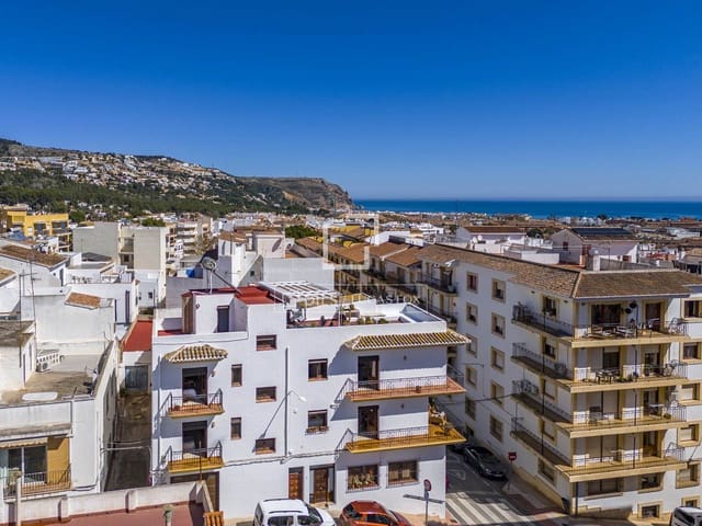 5 soveværelse Villa til salg i Javea / Xàbia med garage - € 749.000 (Ref: 9688458)
