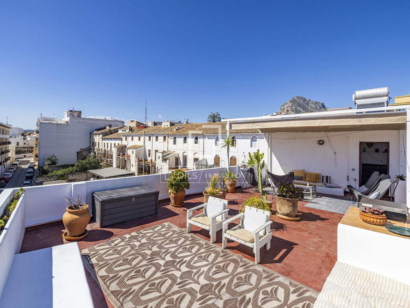 5 soveværelse Villa til salg i Javea / Xabia med garage - € 749.000 (Ref: 9688458)