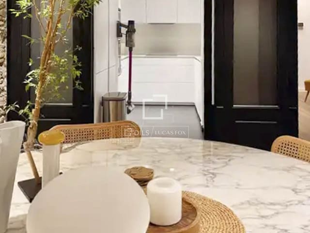 3 slaapkamer Appartement te huur in Barcelona stad - € 3.900 (Ref: 9688459)