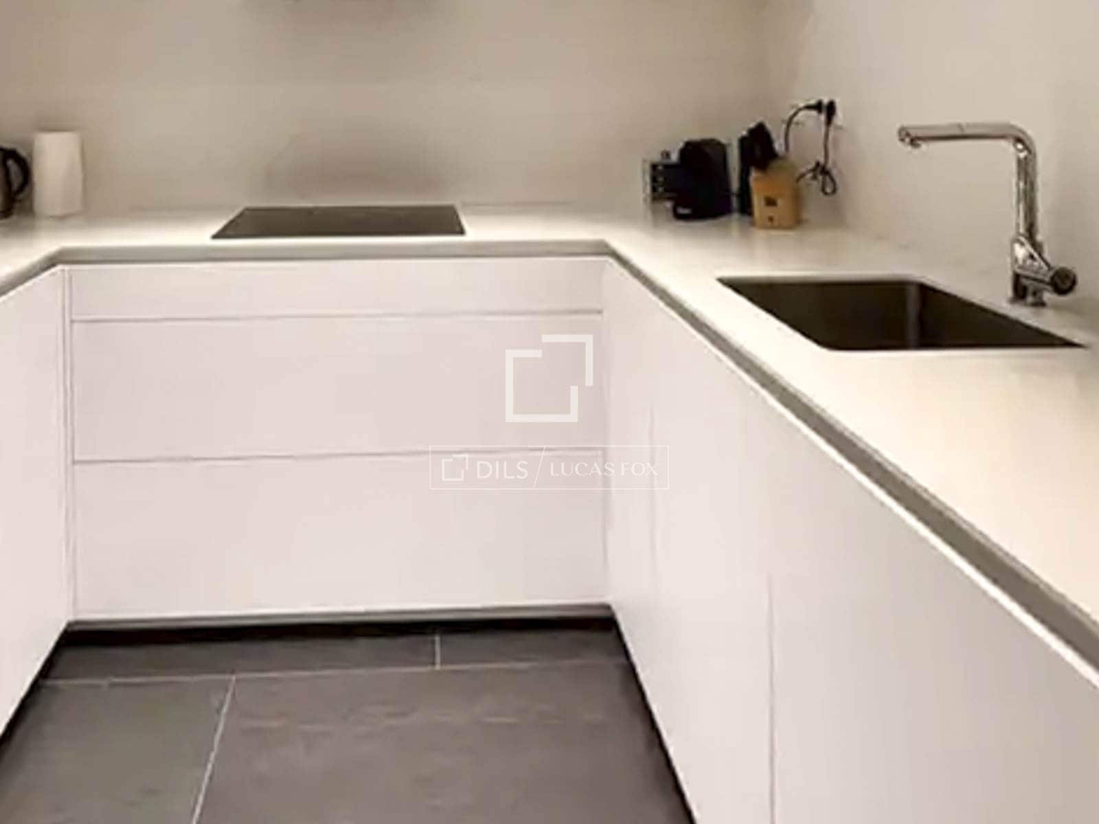 3 sypialnia Apartament do wynajęcia w Miasto Barcelona - 3 900 € (Ref: 9688459)