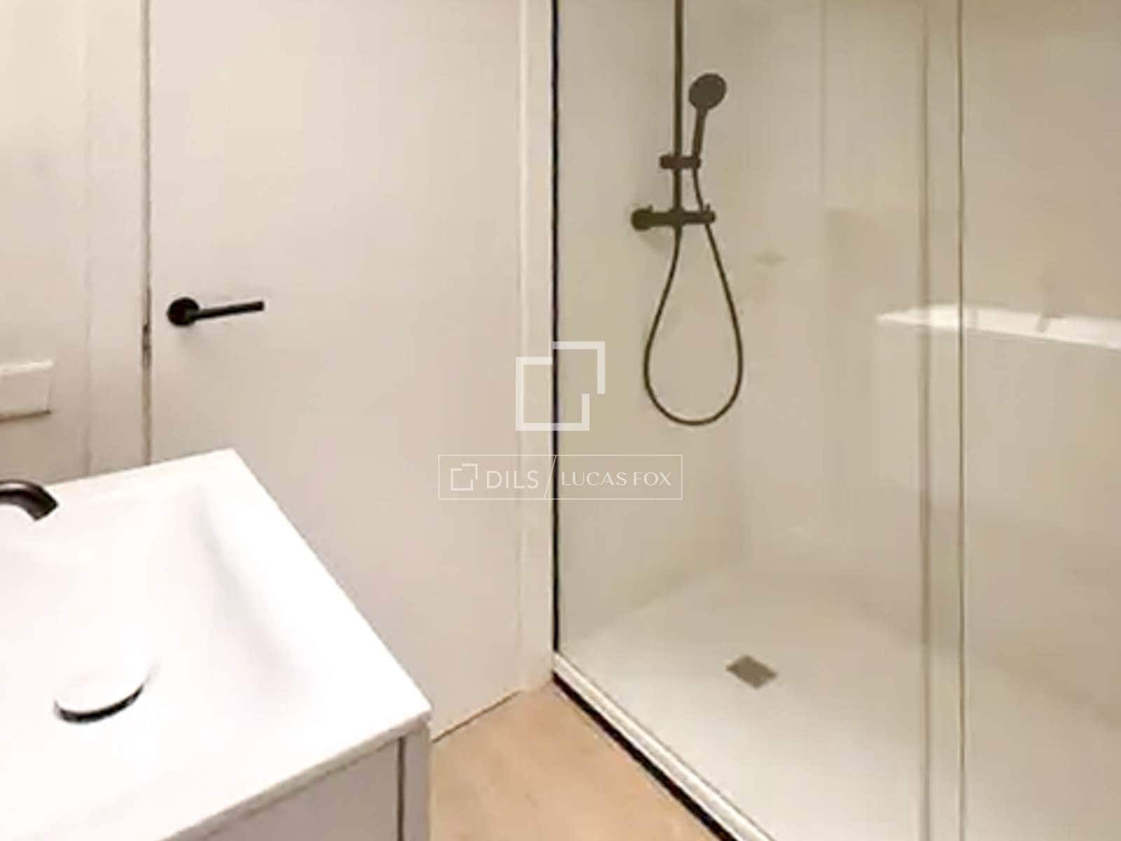 3 sypialnia Apartament do wynajęcia w Miasto Barcelona - 3 900 € (Ref: 9688459)