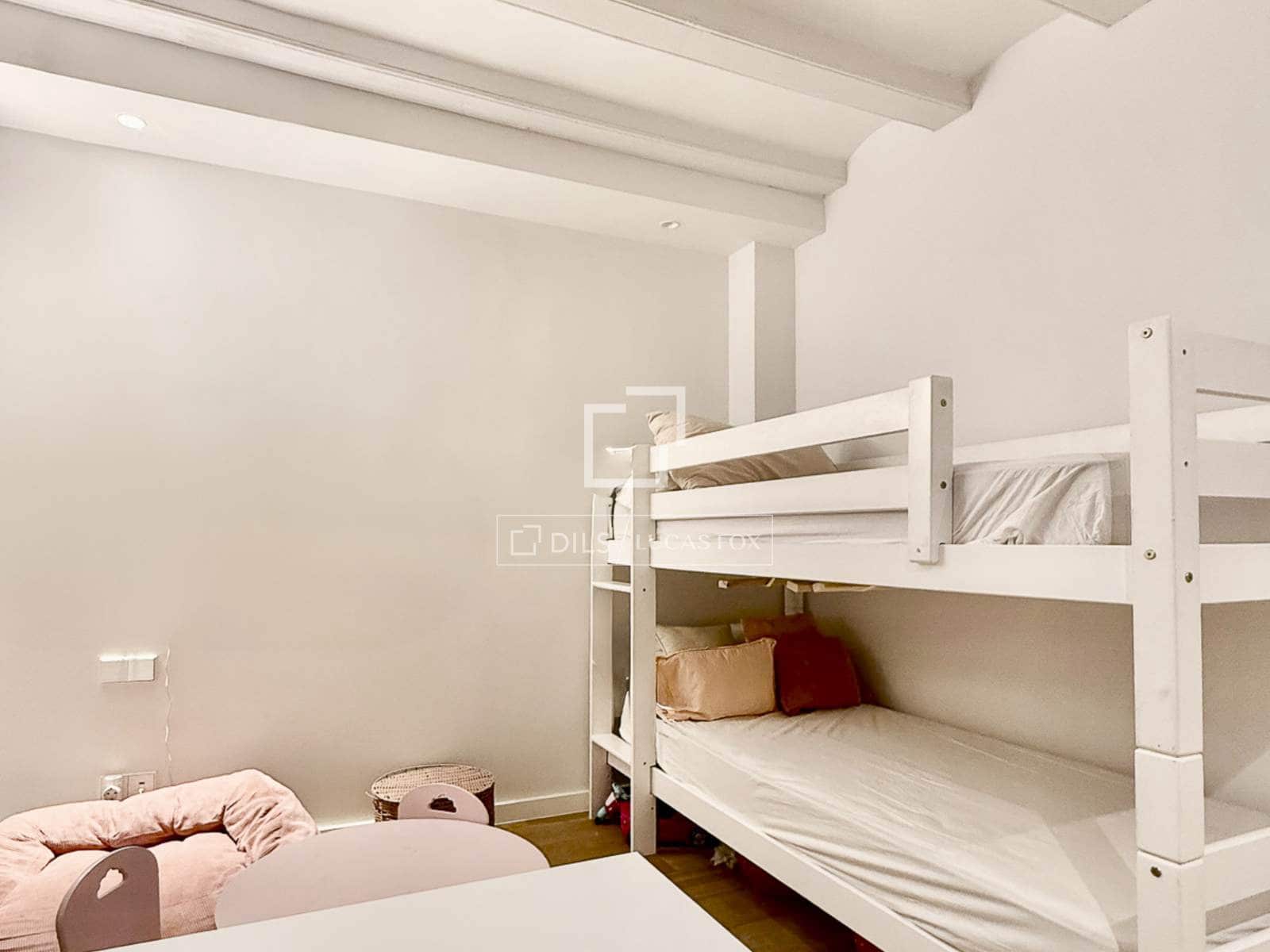 3 sypialnia Apartament do wynajęcia w Miasto Barcelona - 3 900 € (Ref: 9688459)