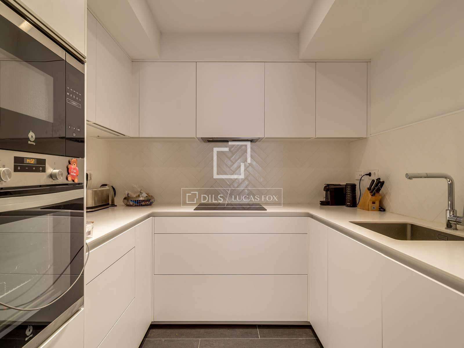 3 makuuhuone Huoneisto vuokrattavana paikassa Barcelona kaupunki - 3 900 € (Ref: 9688459)