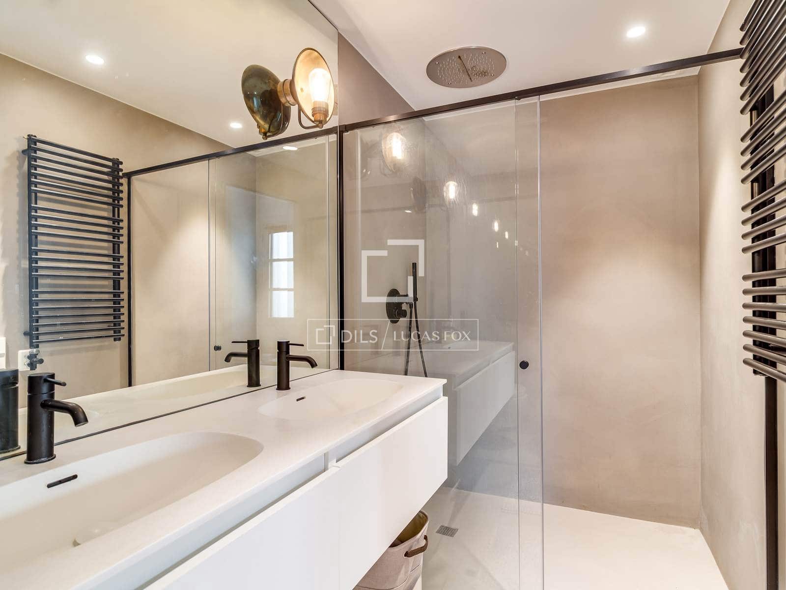 3 makuuhuone Huoneisto vuokrattavana paikassa Barcelona kaupunki - 3 900 € (Ref: 9688459)