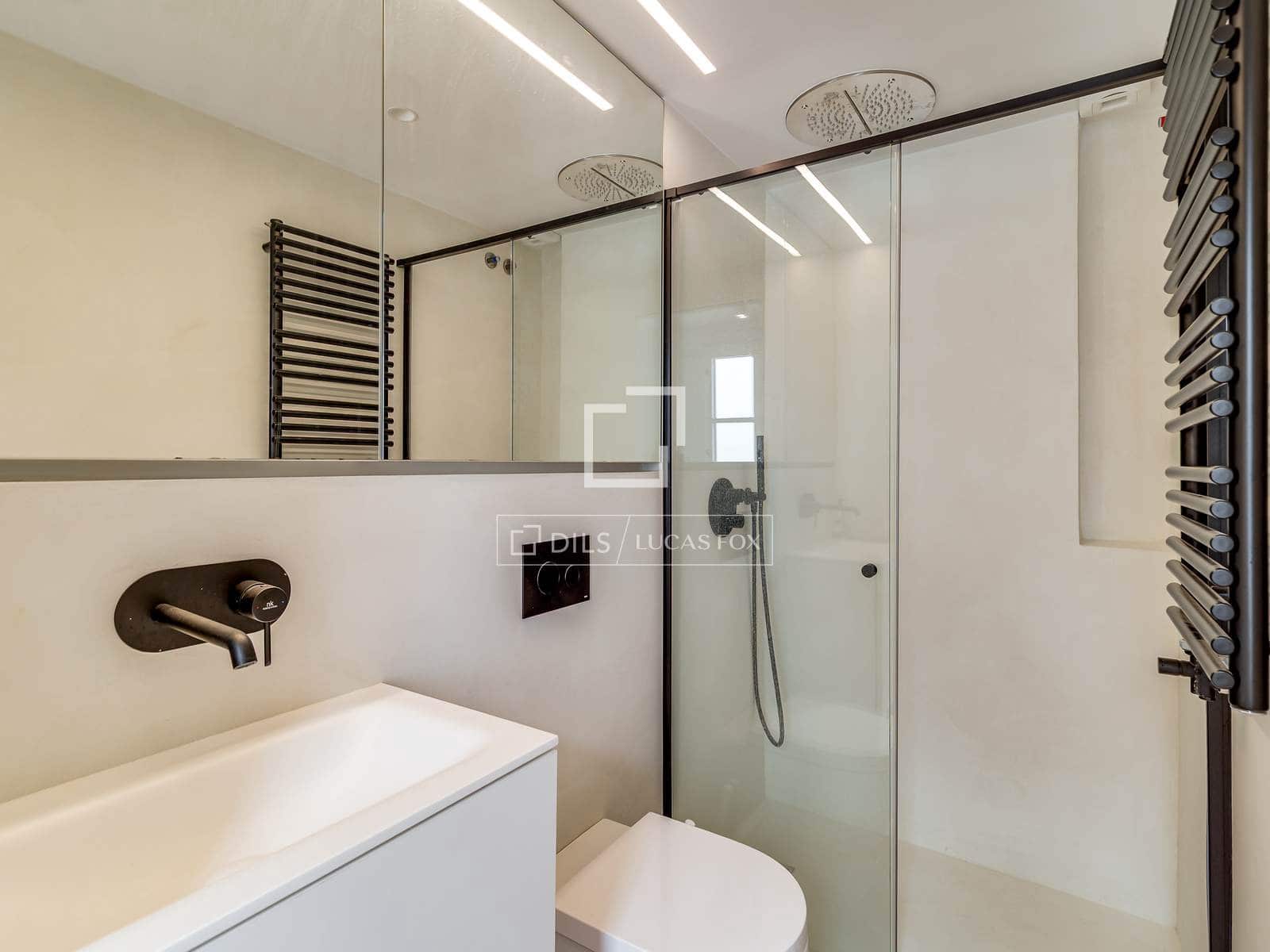 3 makuuhuone Huoneisto vuokrattavana paikassa Barcelona kaupunki - 3 900 € (Ref: 9688459)