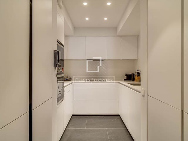 3 sovrum Lägenhet att hyra i Barcelona stad - 3 900 € (Ref: 9688459)