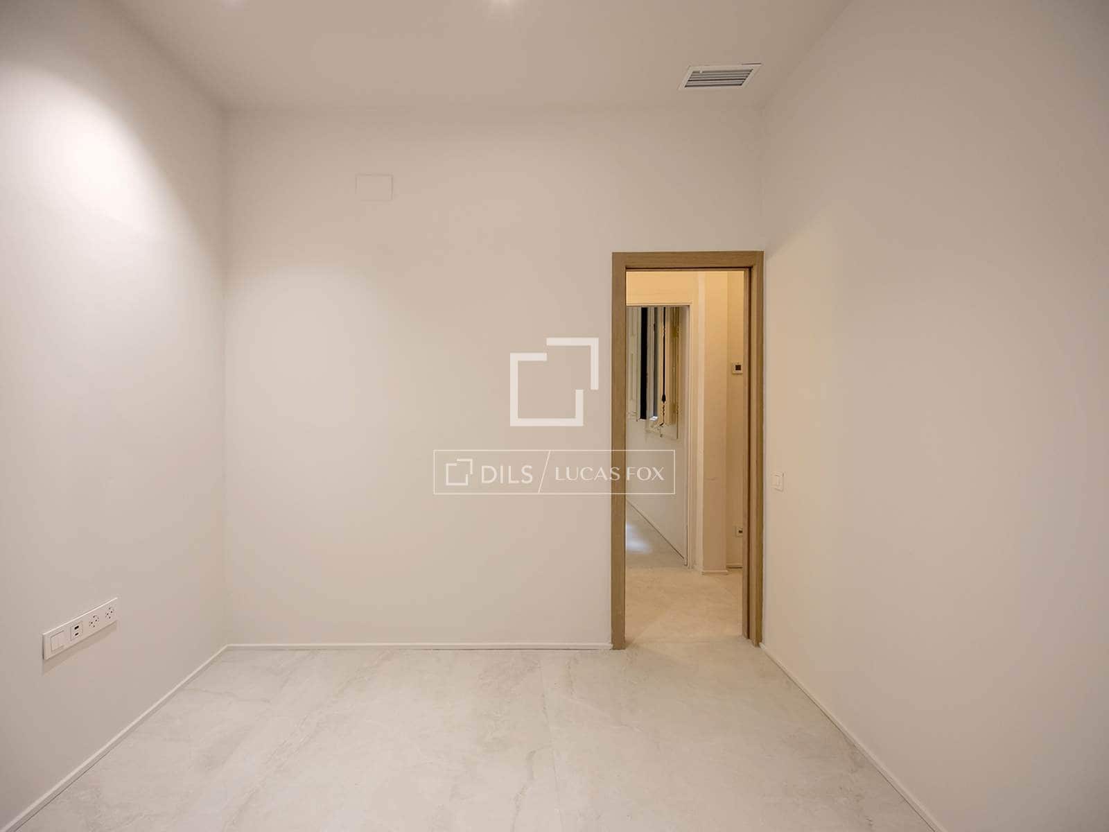 Apartamento de 3 habitaciones en Barcelona ciudad en venta - 695.000 € (Ref: 9688460)