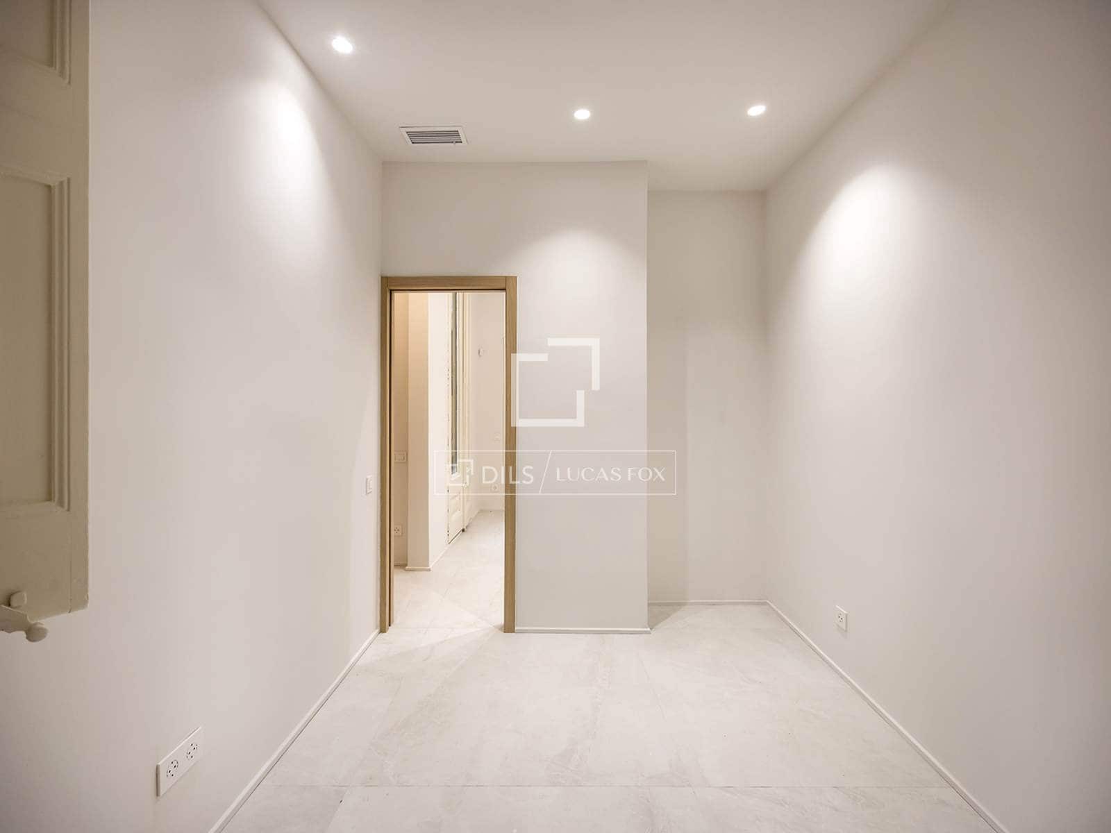 Apartamento de 3 habitaciones en Barcelona ciudad en venta - 695.000 € (Ref: 9688460)