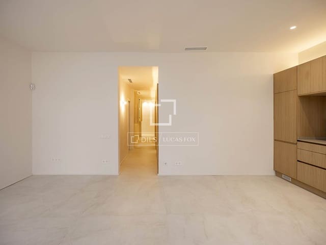 Apartamento de 3 habitaciones en Barcelona ciudad en venta - 695.000 € (Ref: 9688460)