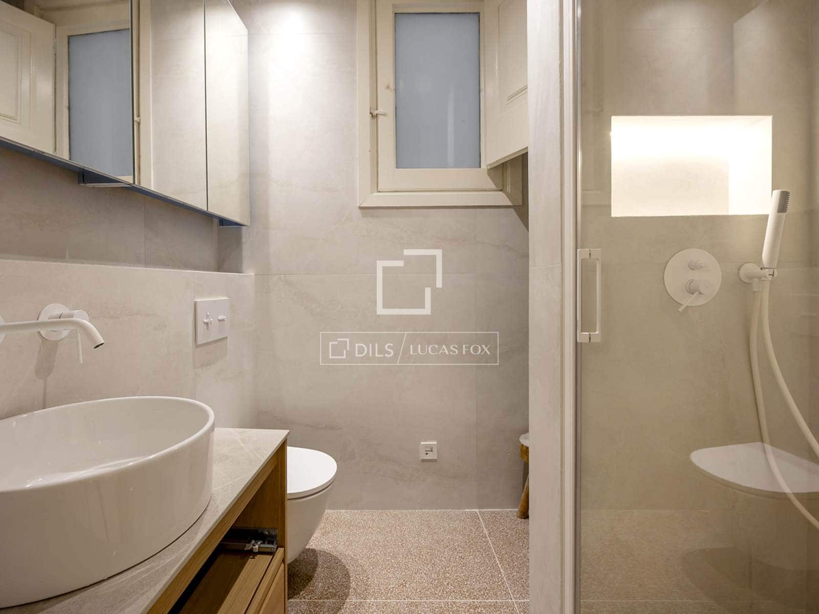 Apartamento de 3 habitaciones en Barcelona ciudad en venta - 695.000 € (Ref: 9688460)