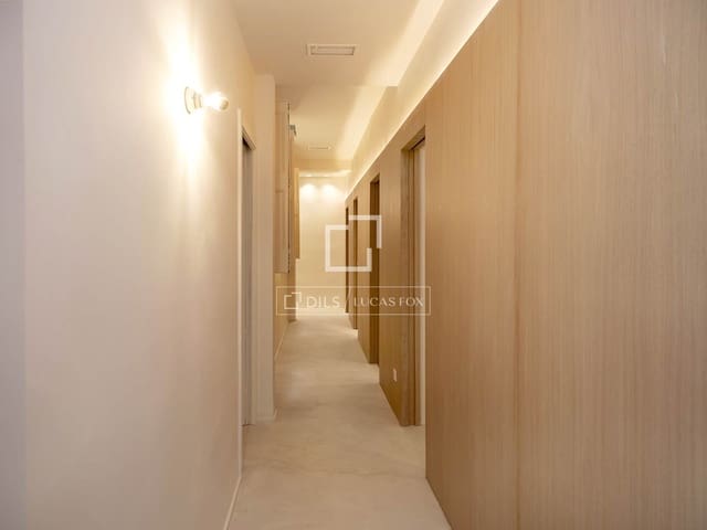 Apartamento de 3 habitaciones en Barcelona ciudad en venta - 695.000 € (Ref: 9688460)