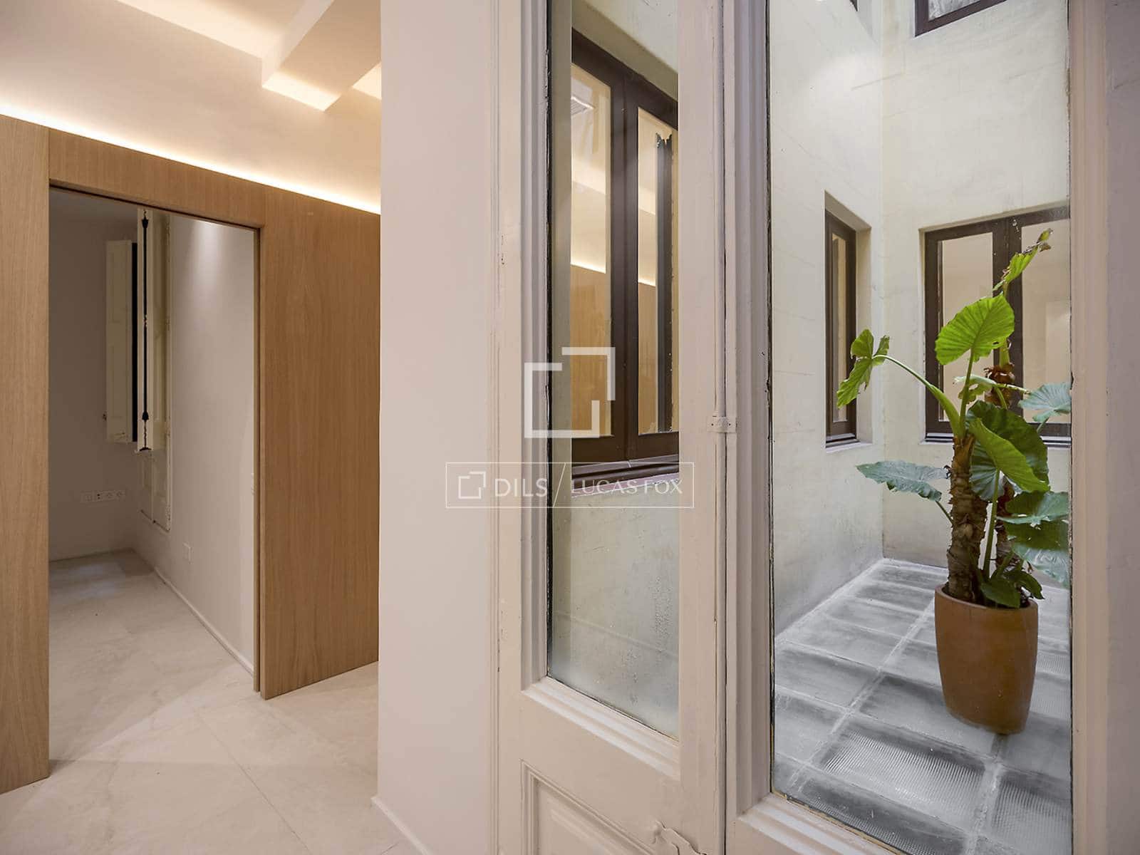 Apartamento de 3 habitaciones en Barcelona ciudad en venta - 695.000 € (Ref: 9688460)
