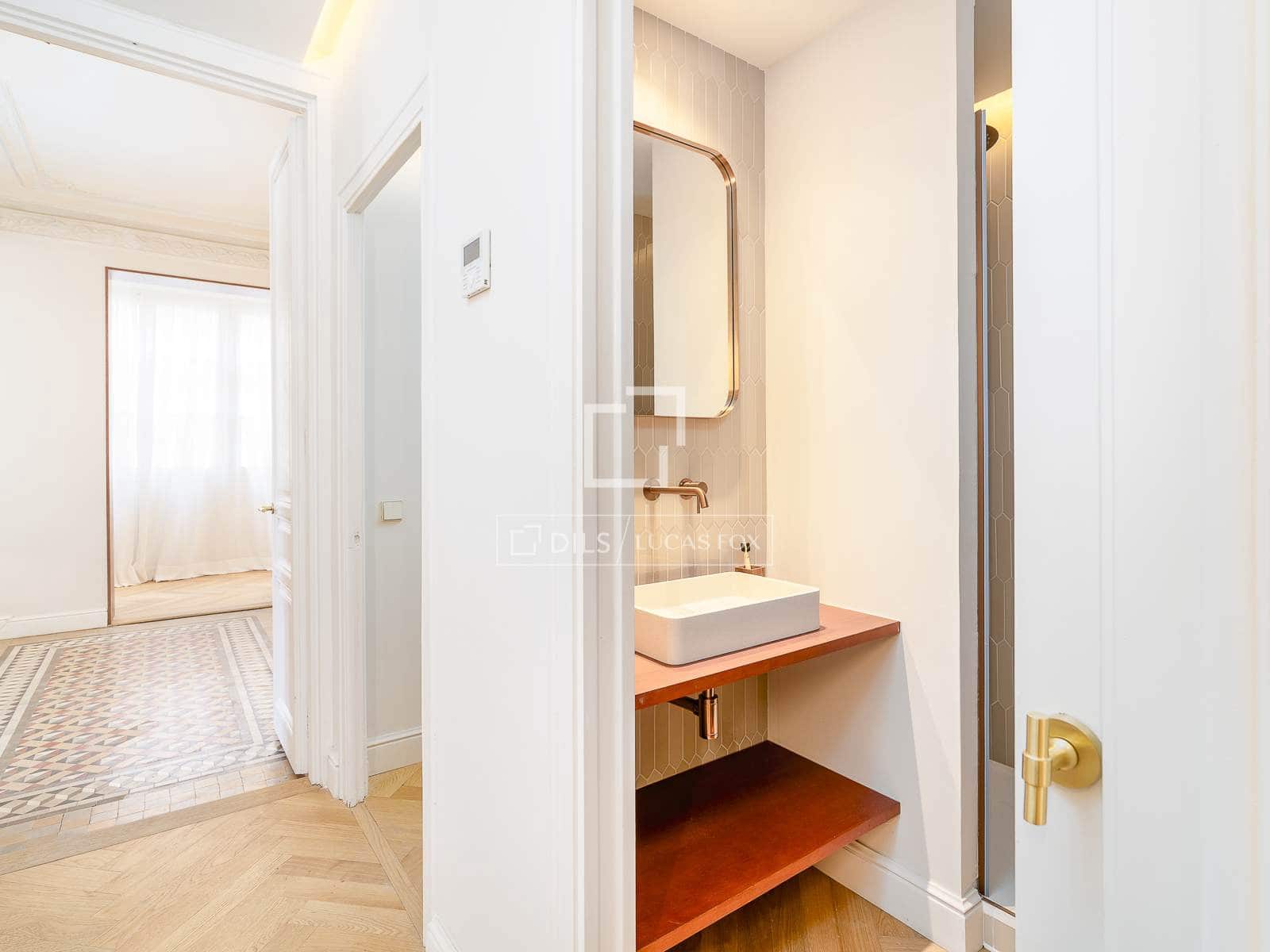 4 sovrum Lägenhet till salu i Barcelona stad - 1 795 000 € (Ref: 9688559)