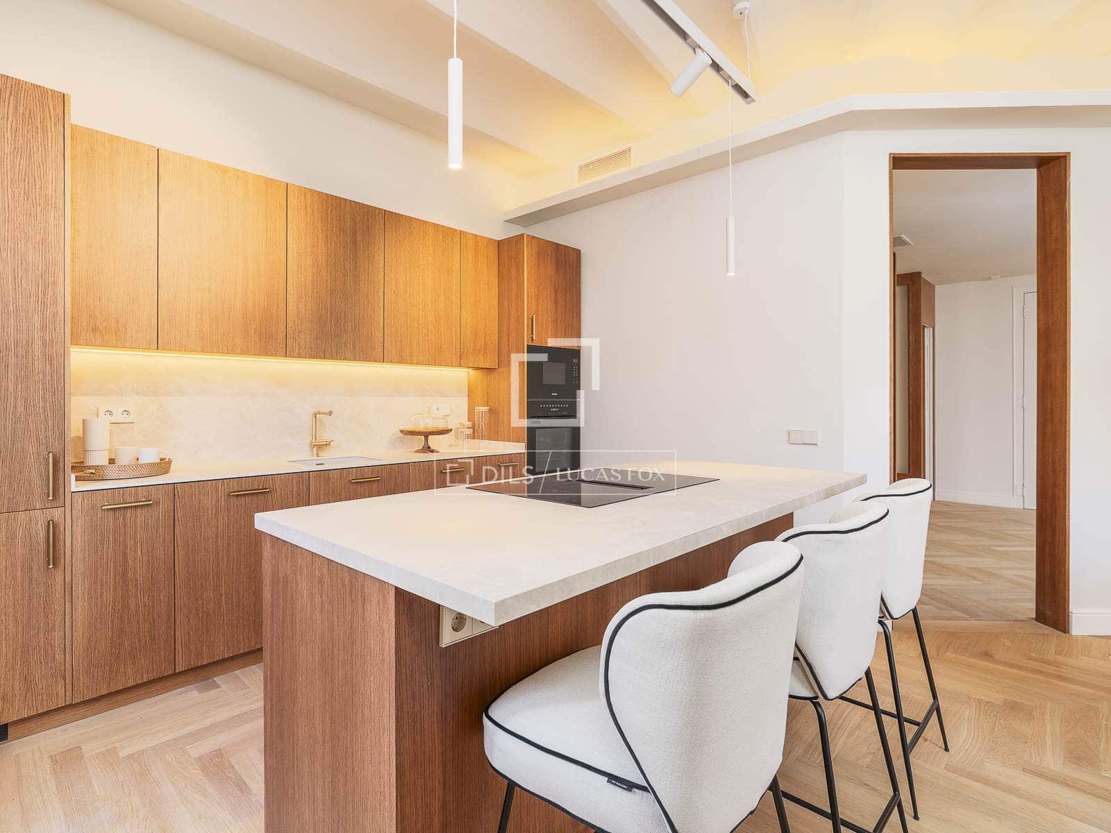 4 sovrum Lägenhet till salu i Barcelona stad - 1 795 000 € (Ref: 9688559)