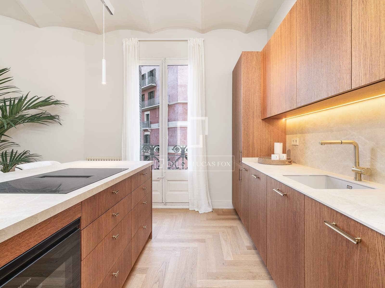 4 sovrum Lägenhet till salu i Barcelona stad - 1 795 000 € (Ref: 9688559)