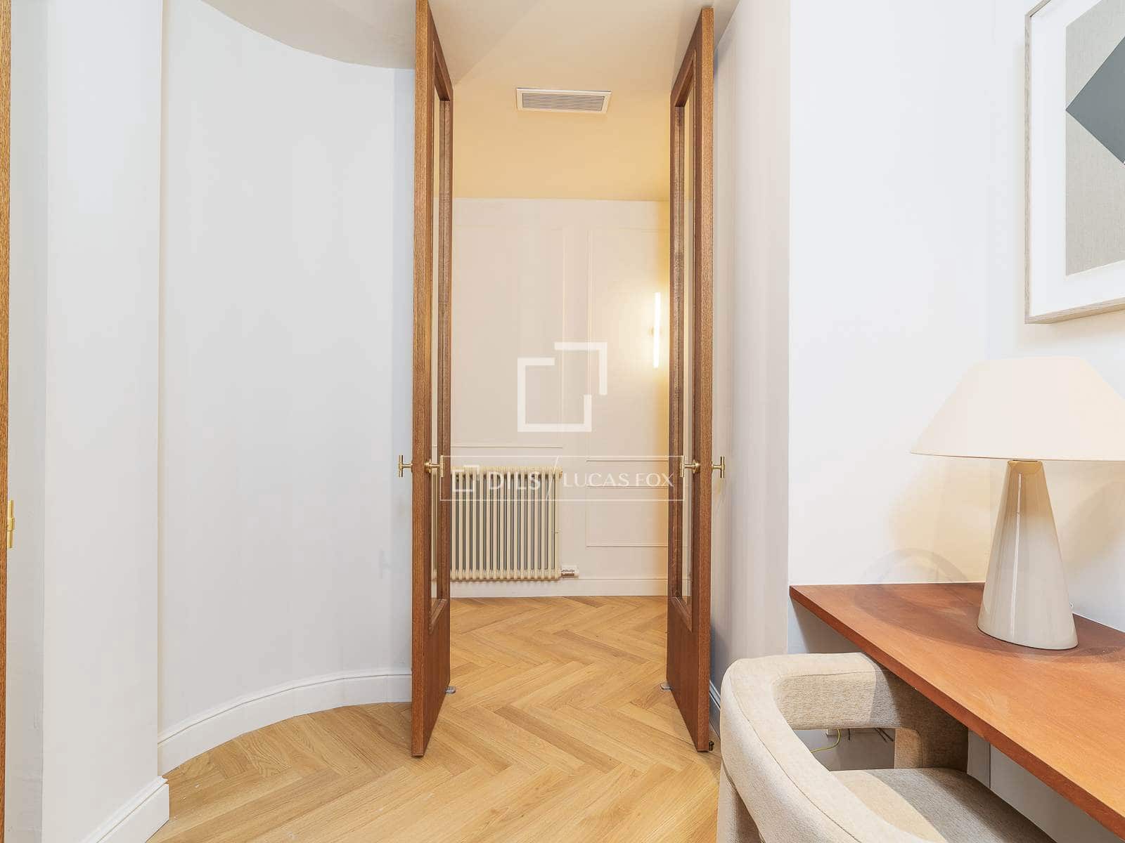 4 sovrum Lägenhet till salu i Barcelona stad - 1 795 000 € (Ref: 9688559)