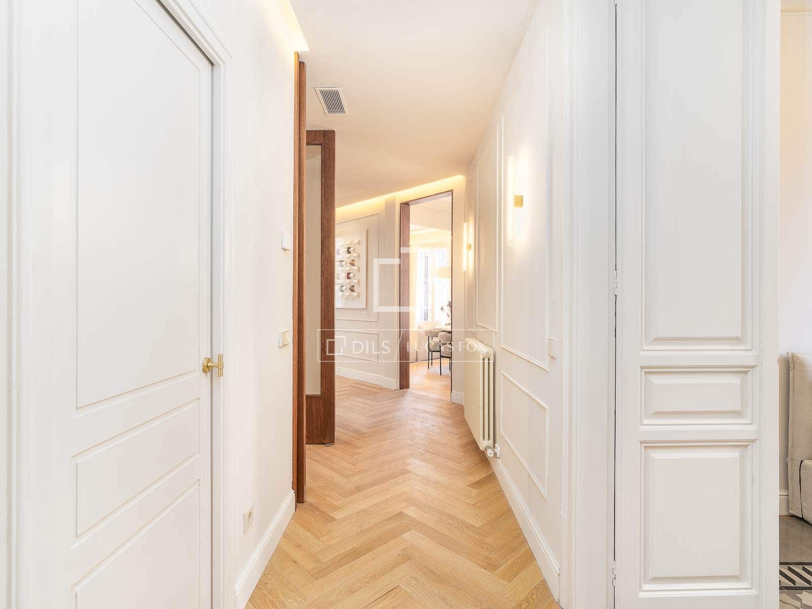 4 sovrum Lägenhet till salu i Barcelona stad - 1 795 000 € (Ref: 9688559)