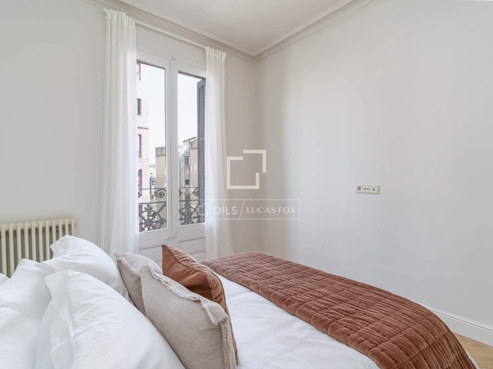 4 sovrum Lägenhet till salu i Barcelona stad - 1 795 000 € (Ref: 9688559)