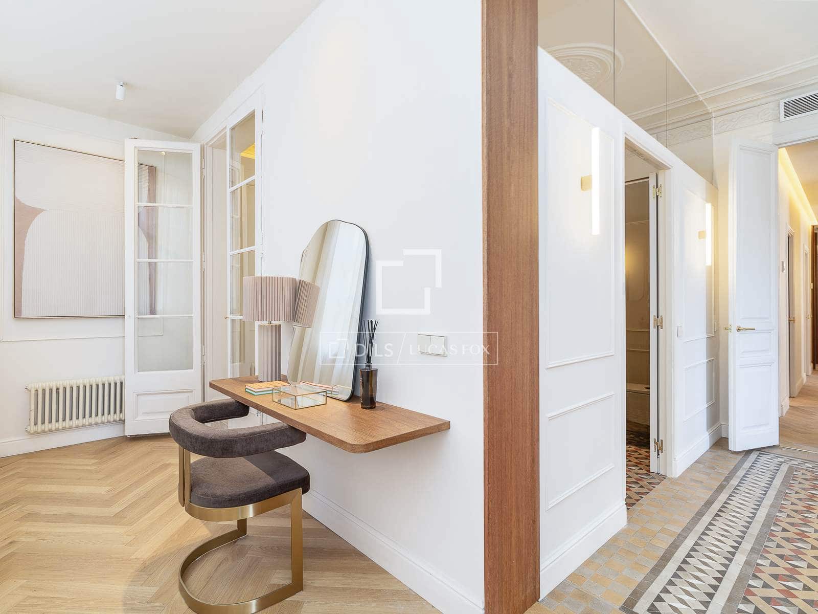 4 sovrum Lägenhet till salu i Barcelona stad - 1 795 000 € (Ref: 9688559)