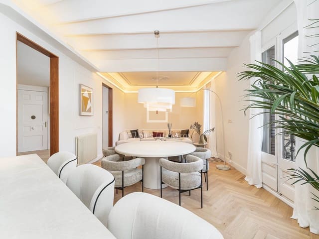 4 sovrum Lägenhet till salu i Barcelona stad - 1 795 000 € (Ref: 9688559)