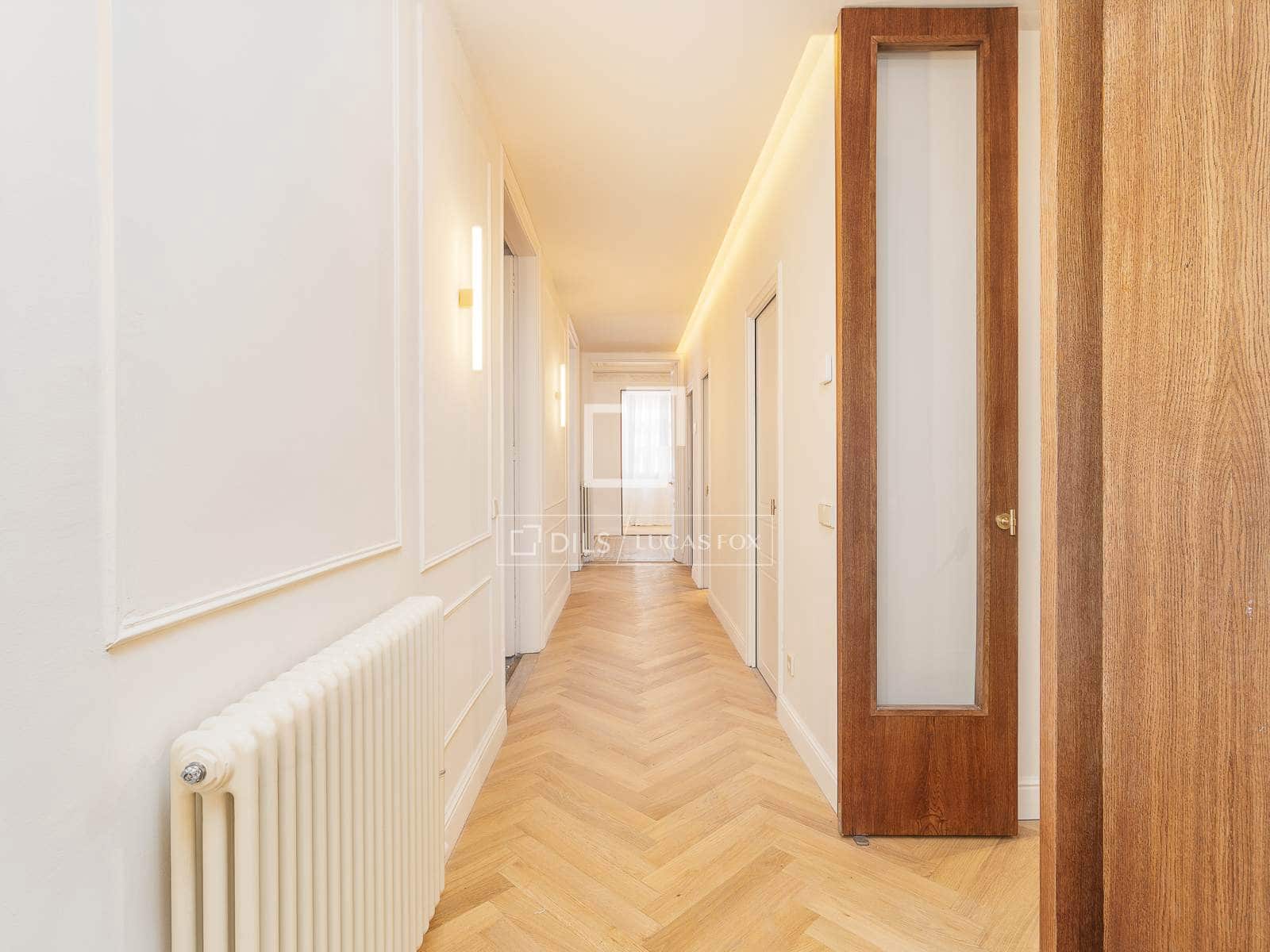 4 sovrum Lägenhet till salu i Barcelona stad - 1 795 000 € (Ref: 9688559)