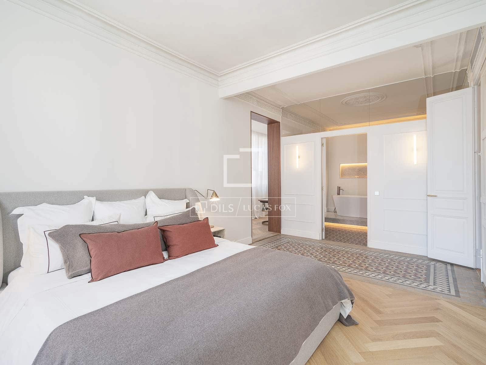 4 sovrum Lägenhet till salu i Barcelona stad - 1 795 000 € (Ref: 9688559)