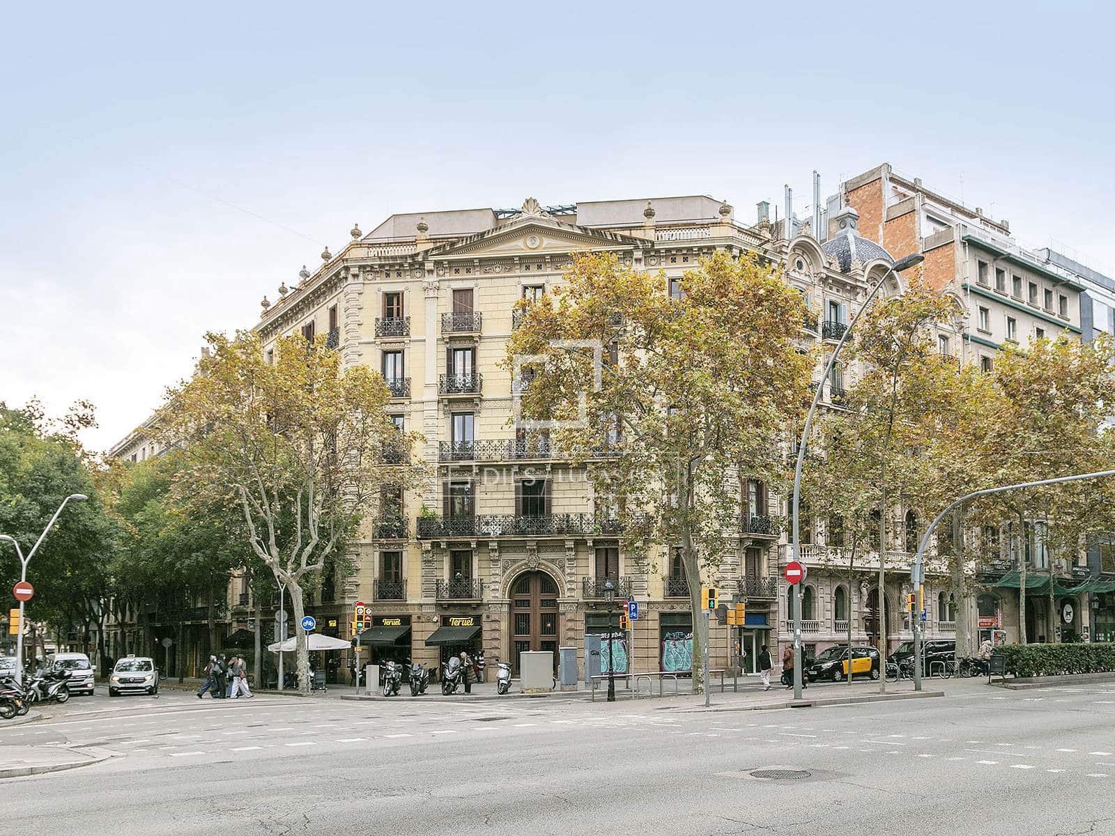 4 sovrum Lägenhet till salu i Barcelona stad - 1 795 000 € (Ref: 9688559)