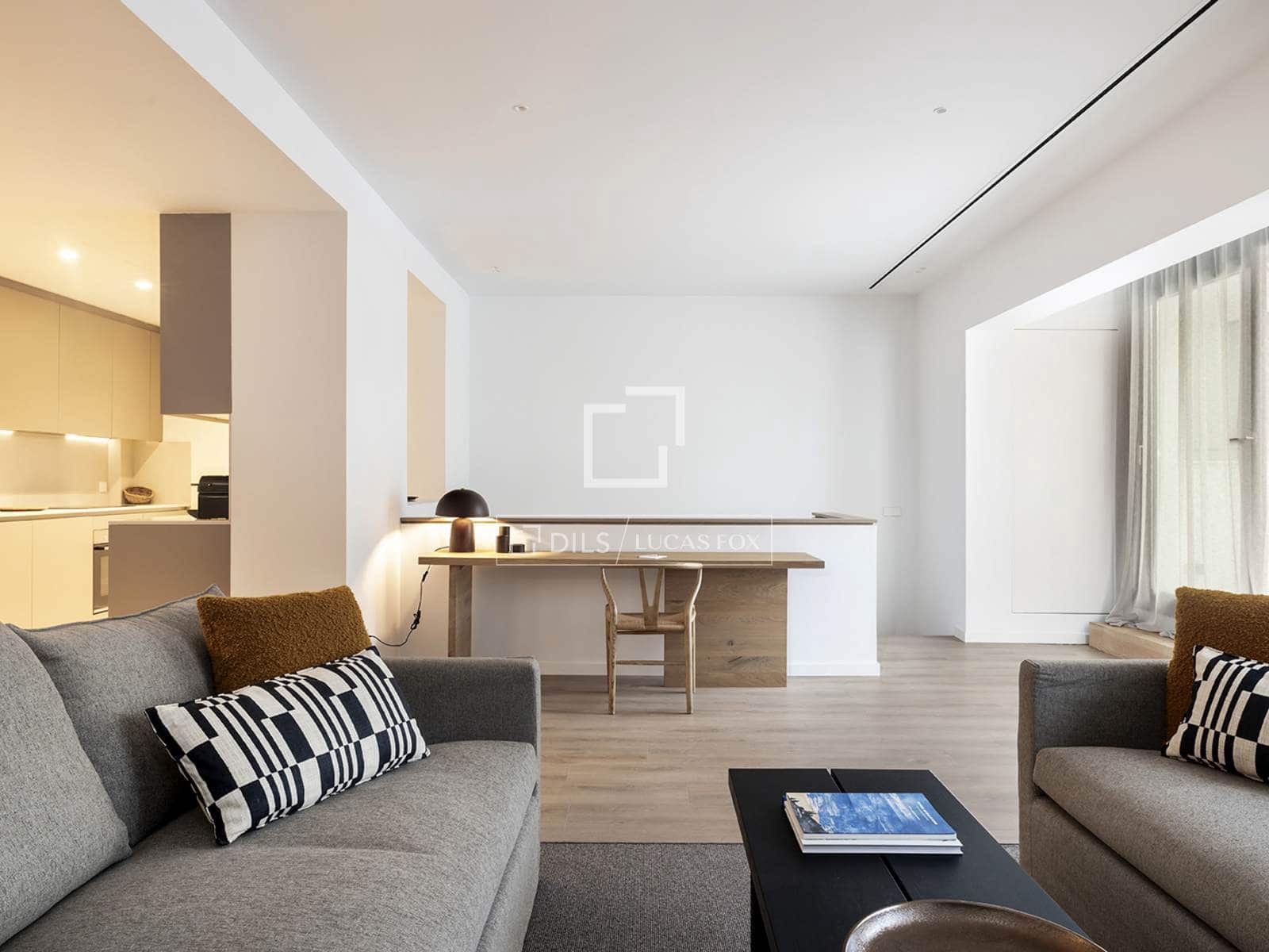 3 quarto Apartamento para arrendar em Barcelona cidade com garagem - 8 300 € (Ref: 9688561)