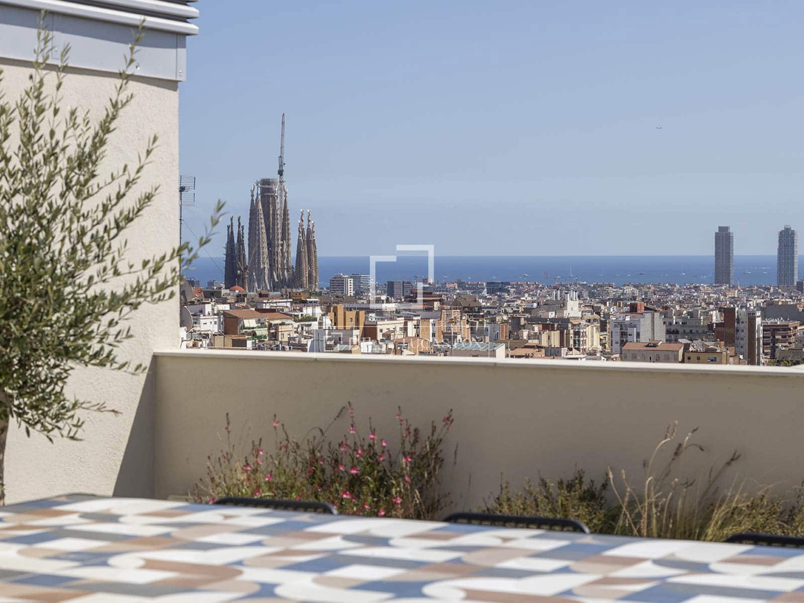 3 quarto Apartamento para arrendar em Barcelona cidade com garagem - 8 300 € (Ref: 9688561)