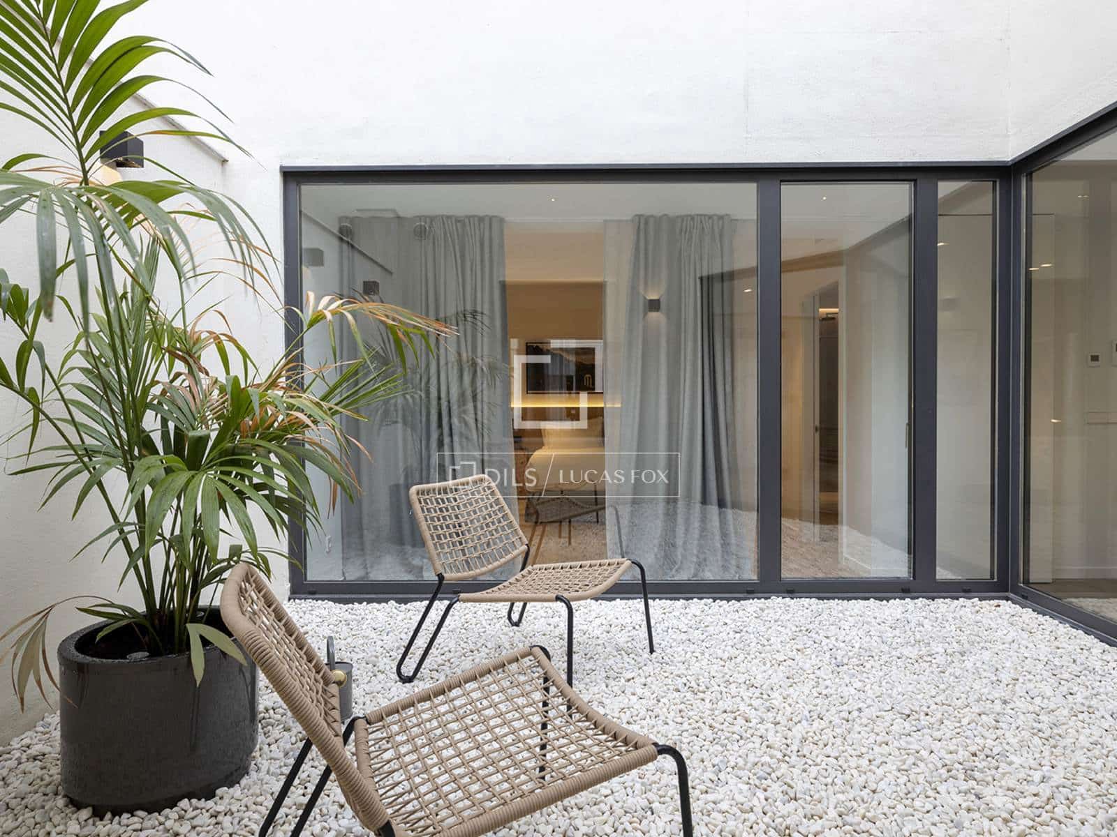 3 quarto Apartamento para arrendar em Barcelona cidade com garagem - 8 300 € (Ref: 9688561)