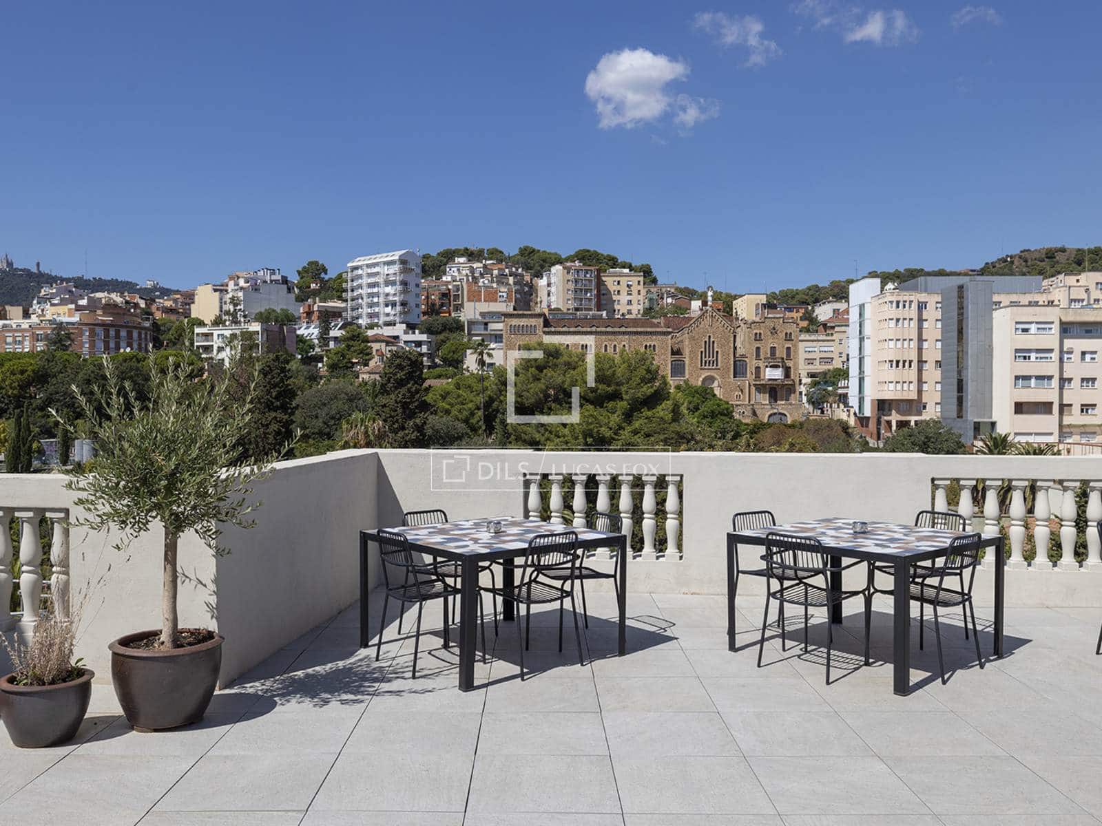 3 quarto Apartamento para arrendar em Barcelona cidade com garagem - 8 300 € (Ref: 9688561)