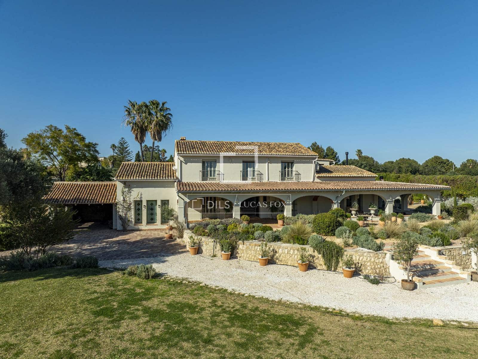 6 sypialnia Willa na sprzedaż w Denia z basenem garażem - 2 800 000 € (Ref: 9688668)