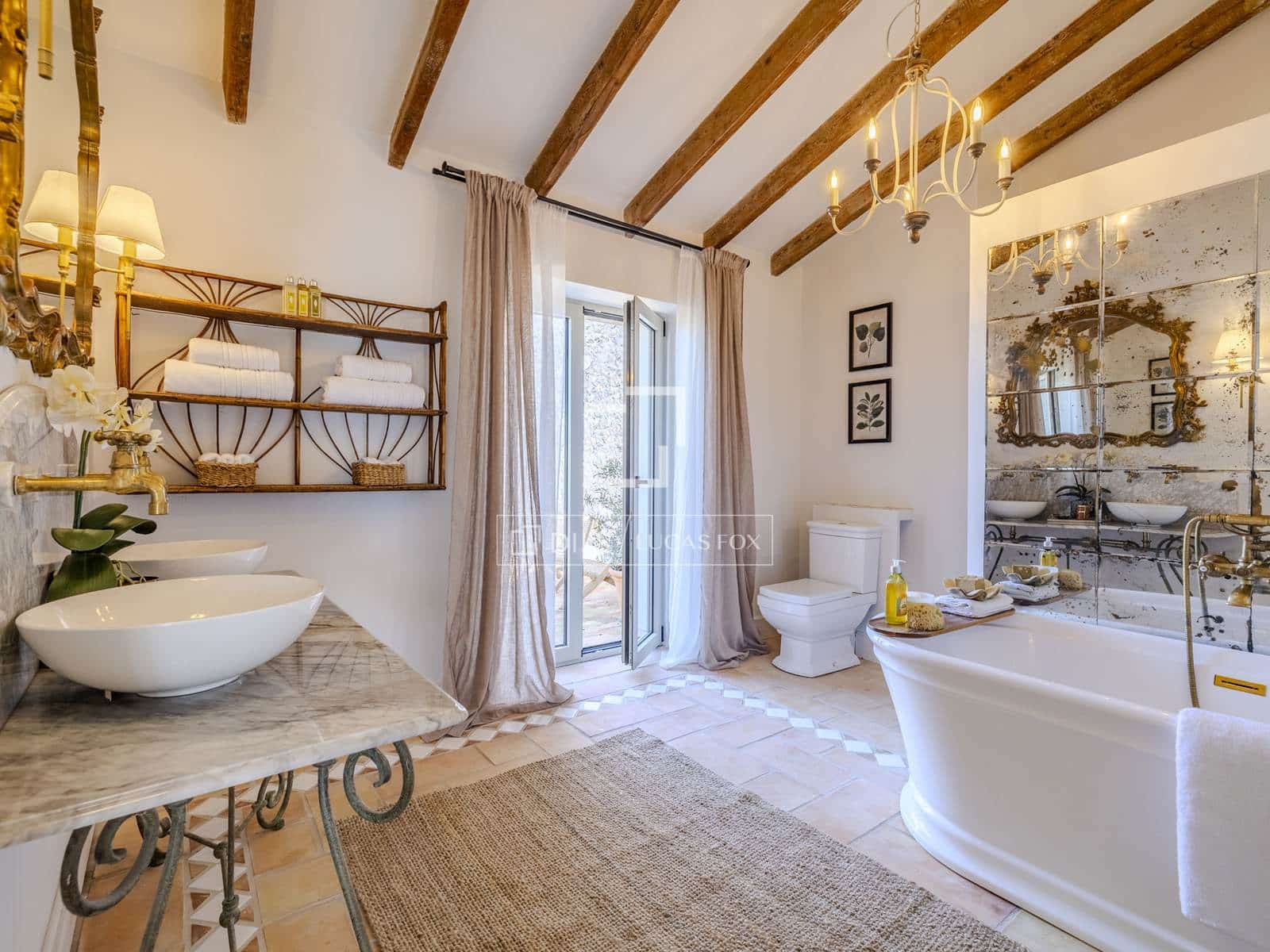 6 sypialnia Willa na sprzedaż w Denia z basenem garażem - 2 800 000 € (Ref: 9688668)