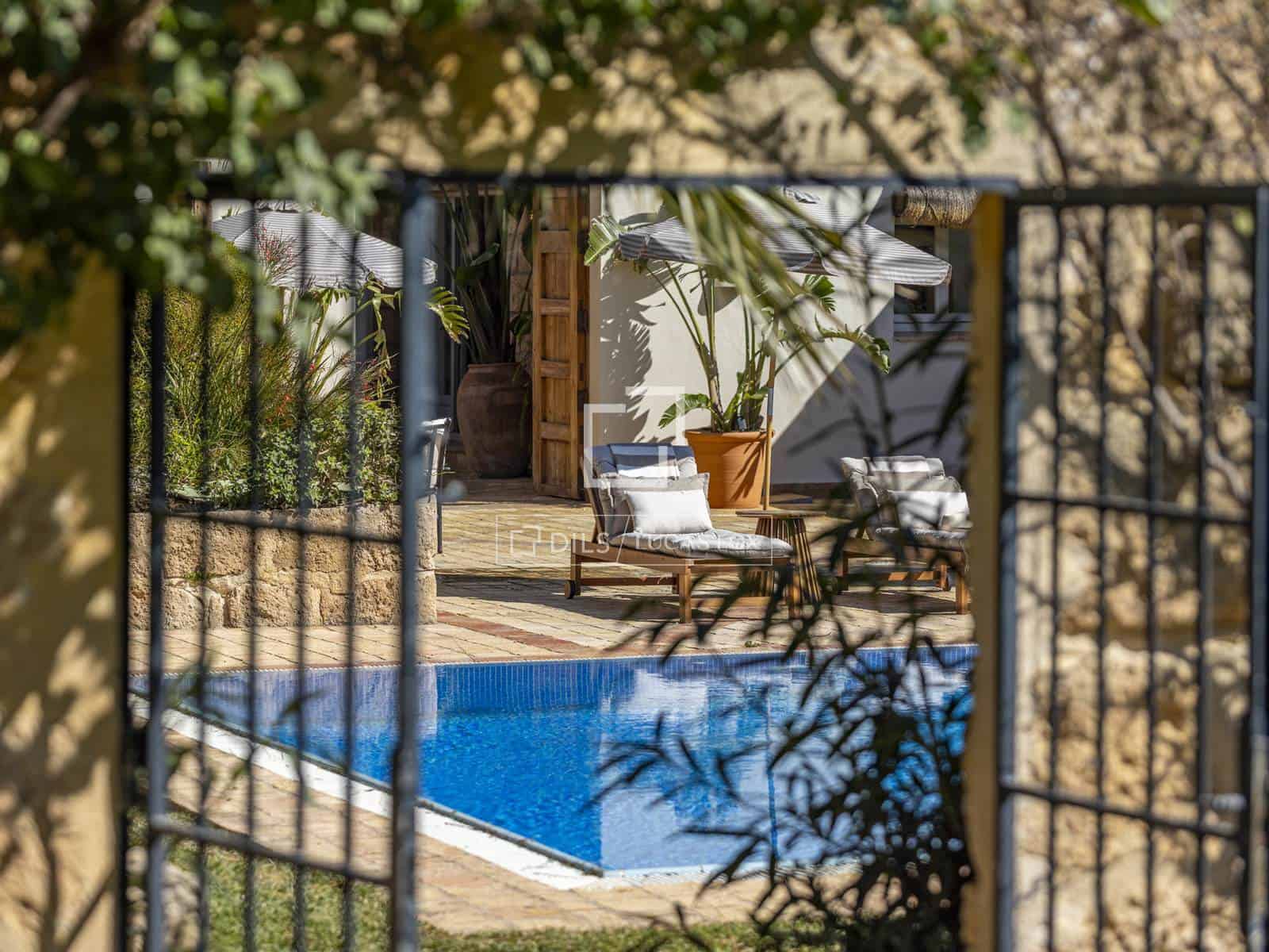 6 sypialnia Willa na sprzedaż w Denia z basenem garażem - 2 800 000 € (Ref: 9688668)