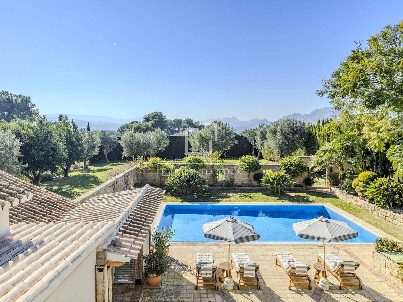 6 sypialnia Willa na sprzedaż w Denia z basenem garażem - 2 800 000 € (Ref: 9688668)