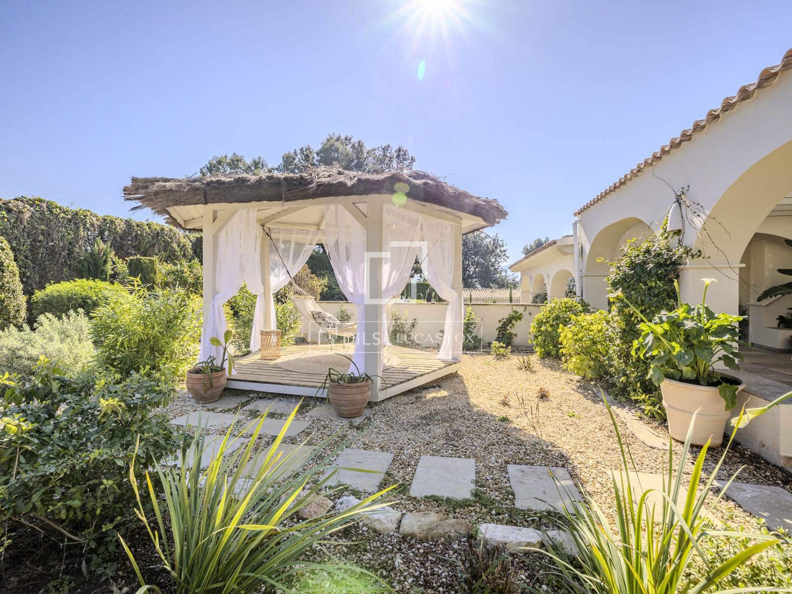 6 sypialnia Willa na sprzedaż w Denia z basenem garażem - 2 800 000 € (Ref: 9688668)