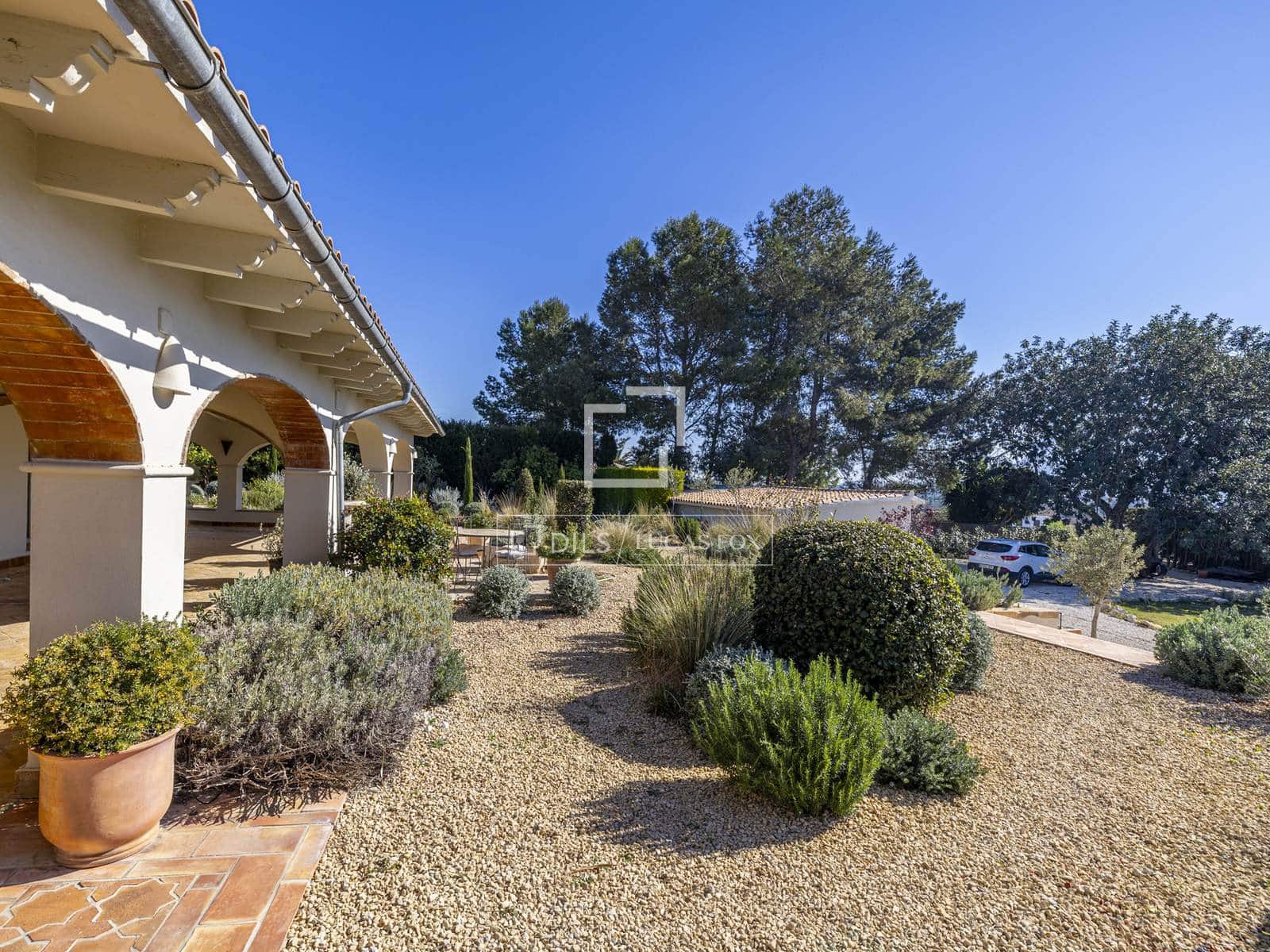 6 sypialnia Willa na sprzedaż w Denia z basenem garażem - 2 800 000 € (Ref: 9688668)