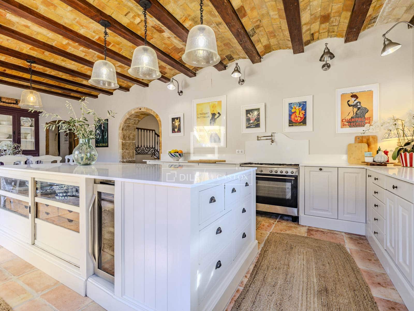 6 bedroom Villa for sale in Denia with pool garage - € 2,800,000 (Ref: 9688668)