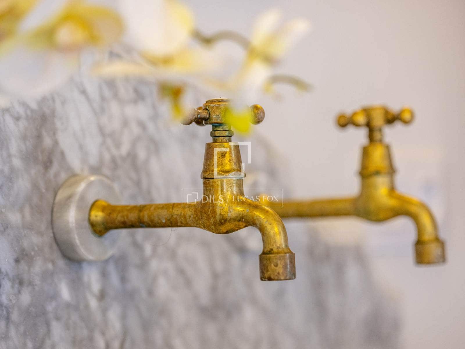 6 bedroom Villa for sale in Denia with pool garage - € 2,800,000 (Ref: 9688668)