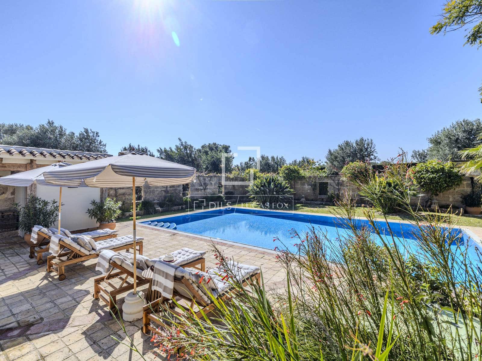 6 bedroom Villa for sale in Denia with pool garage - € 2,800,000 (Ref: 9688668)