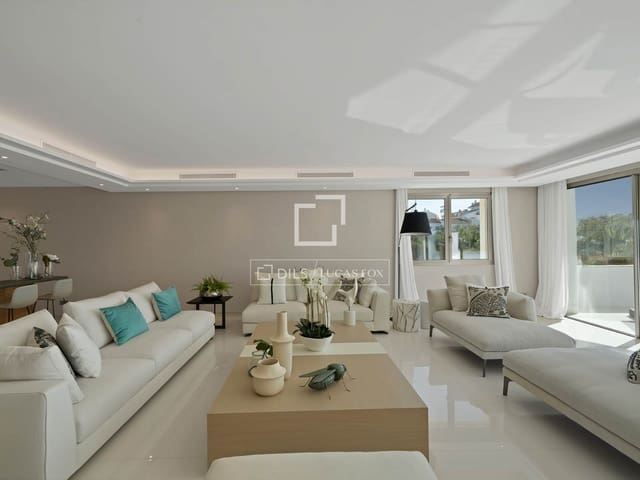 Apartamento de 4 habitaciones en Puerto Banus, Marbella en venta con piscina garaje - 4.950.000 € (Ref: 9689972)