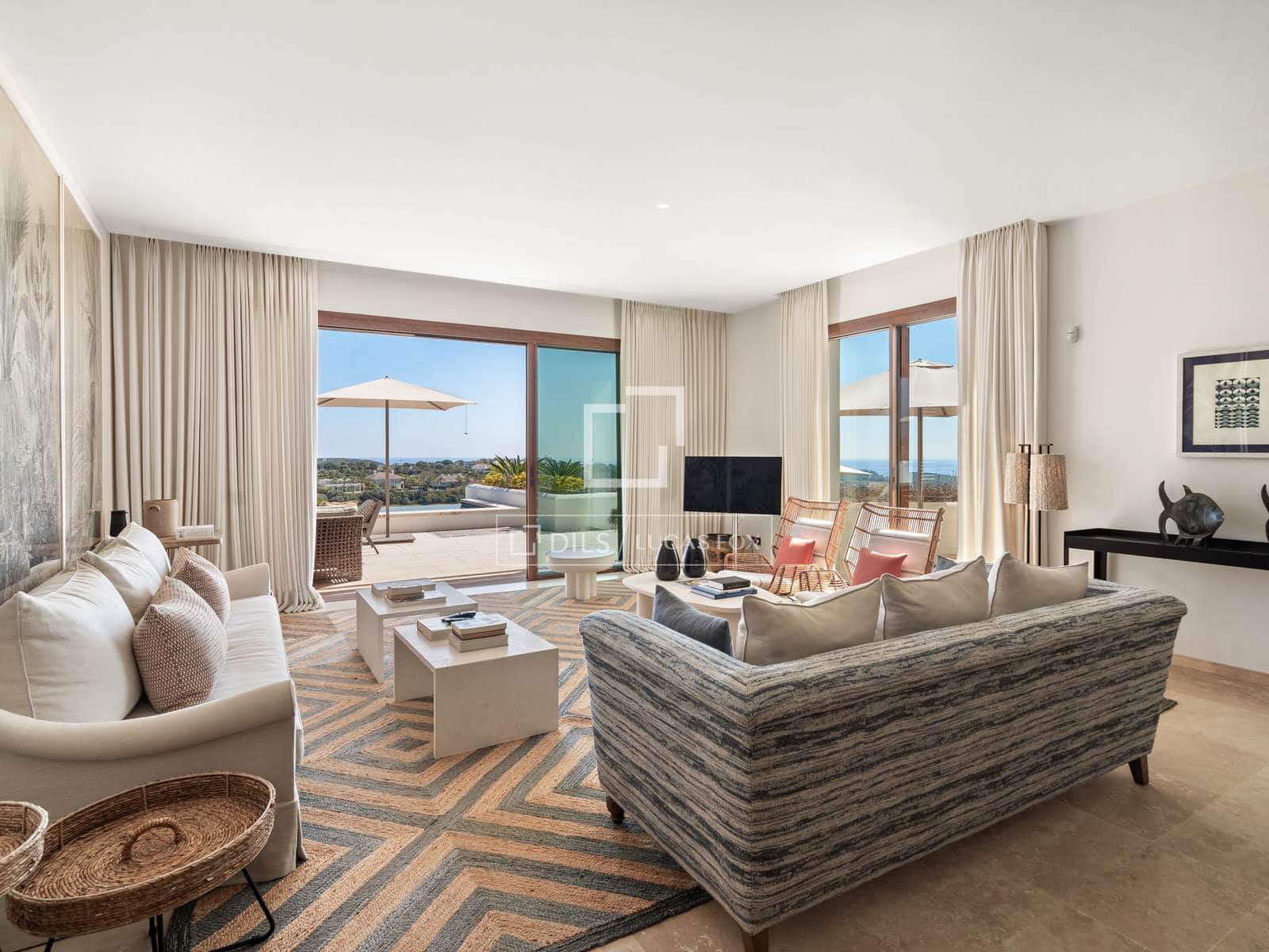 3 quarto Moradia para venda em Casares com piscina garagem - 3 995 000 € (Ref: 9691394)