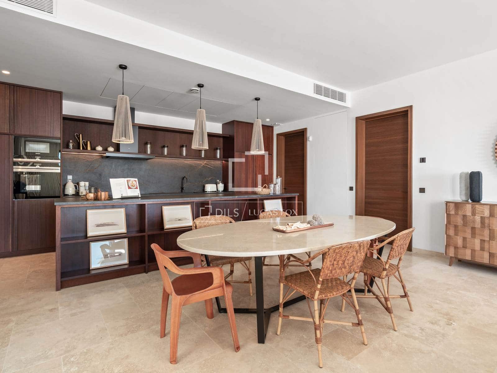 3 quarto Moradia para venda em Casares com piscina garagem - 3 995 000 € (Ref: 9691394)