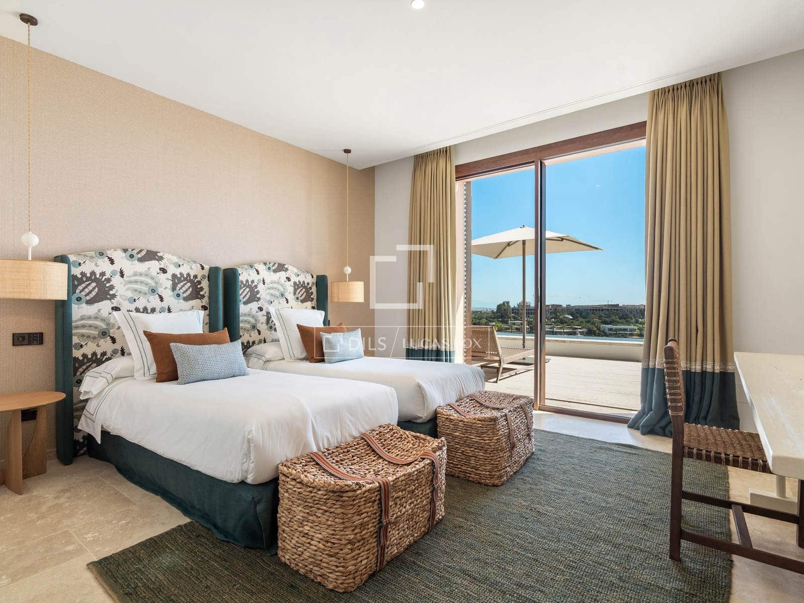 3 quarto Moradia para venda em Casares com piscina garagem - 3 995 000 € (Ref: 9691394)