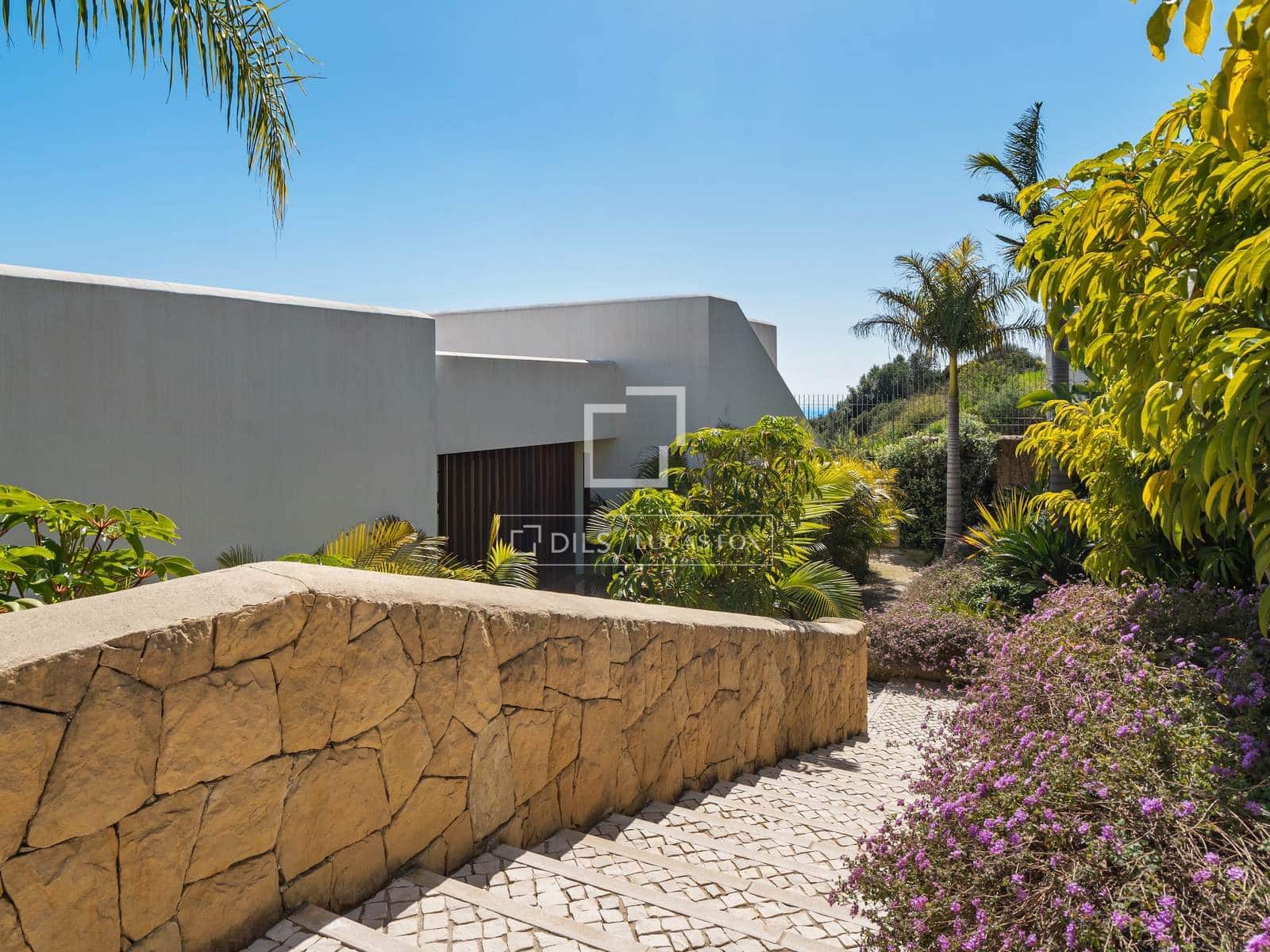 3 quarto Moradia para venda em Casares com piscina garagem - 3 995 000 € (Ref: 9691394)